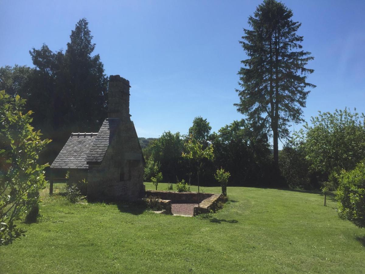 SourdevalLa Blanche Roche住宿加早餐旅馆 外观 照片